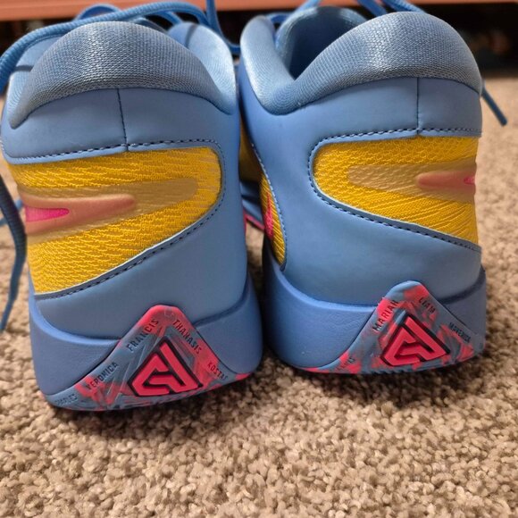 Nike Giannis Freak 6 “Candy Funhouse” Basketball Shoes